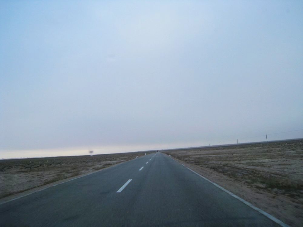ȥ��ɳĮ��·�� ���������������.jpg