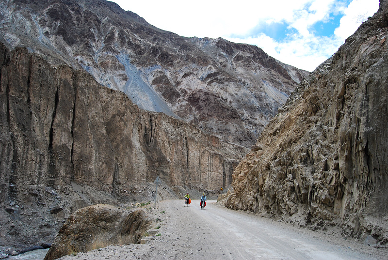 n60 854.jpg