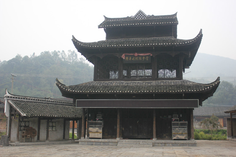 b80.jpg
