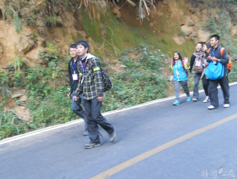 QQ��ͼ20131026084323.jpg