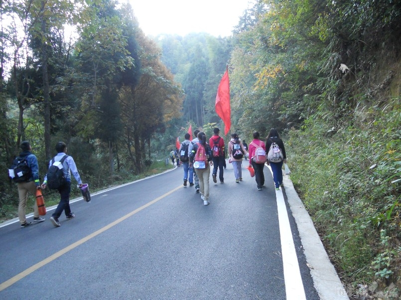 QQ��ͼ20131026085536.jpg