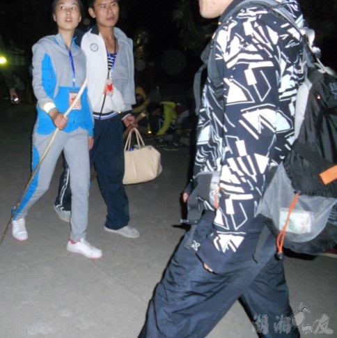 QQ��ͼ20131026225226.jpg