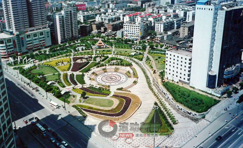 2000������-2.jpg