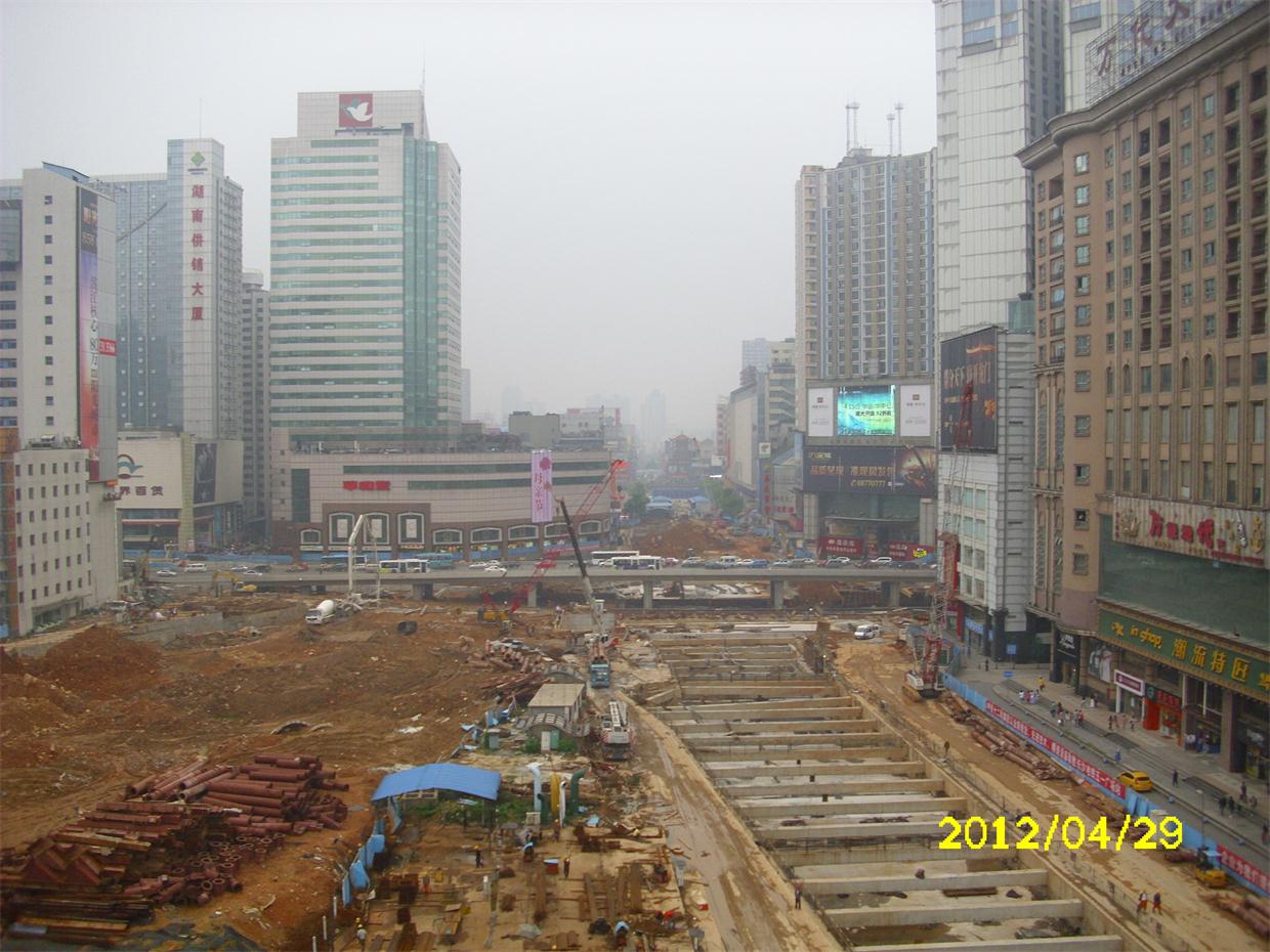 2012.04.29.JPG