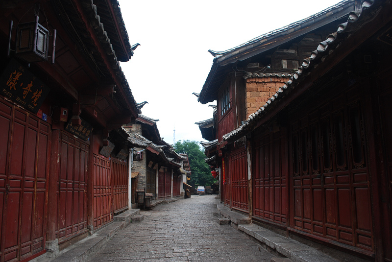 �峿�����Ľֵ�