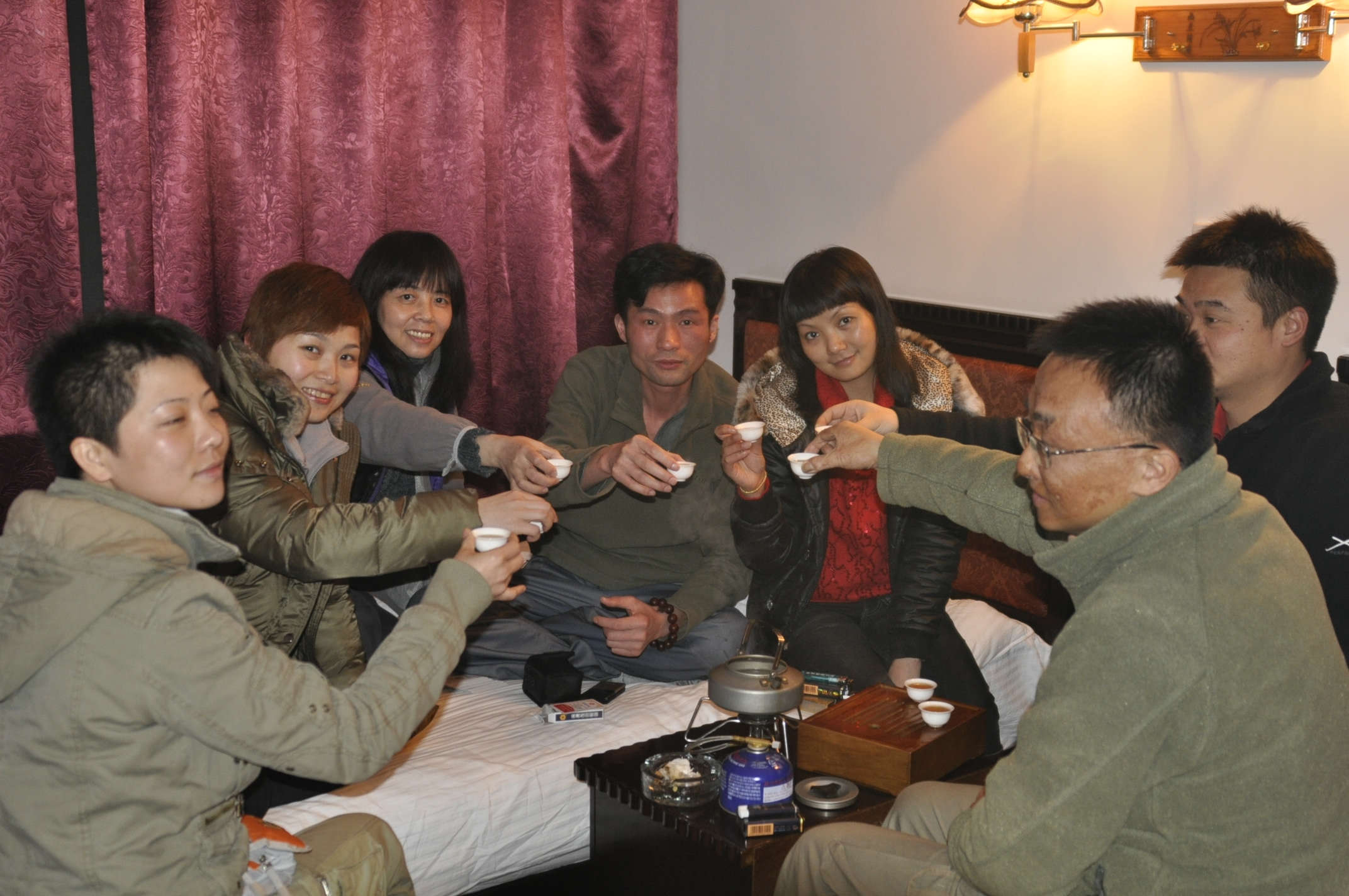 �����캮�ض�������ߺ�����󣬲�������ǡ�ƣ��ǺȲ�