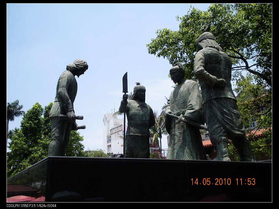 DSCN8620.jpg
