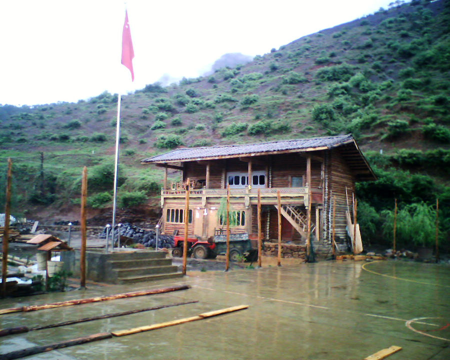 N0004.JPG